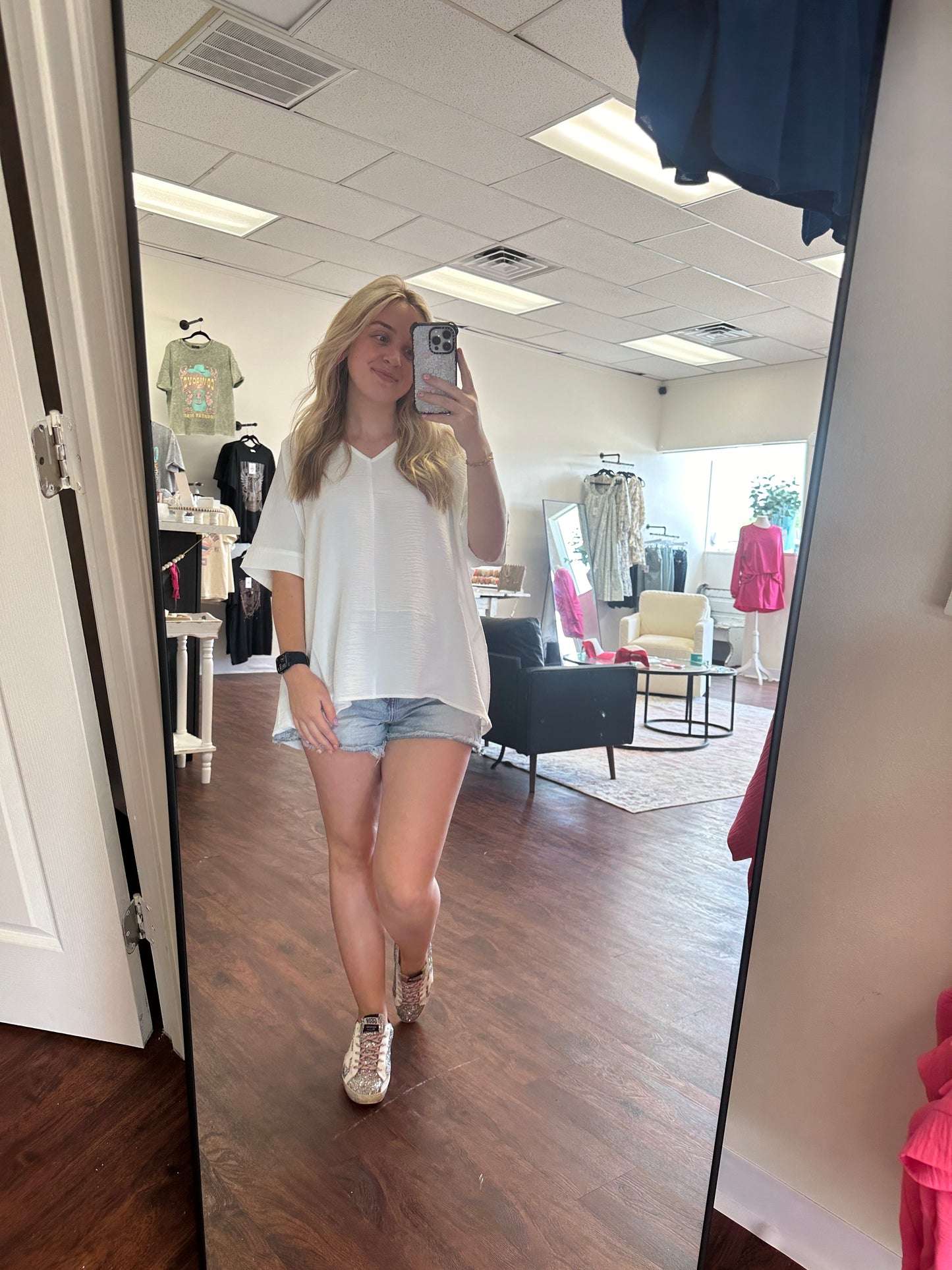 Lennon V-Neck Tee