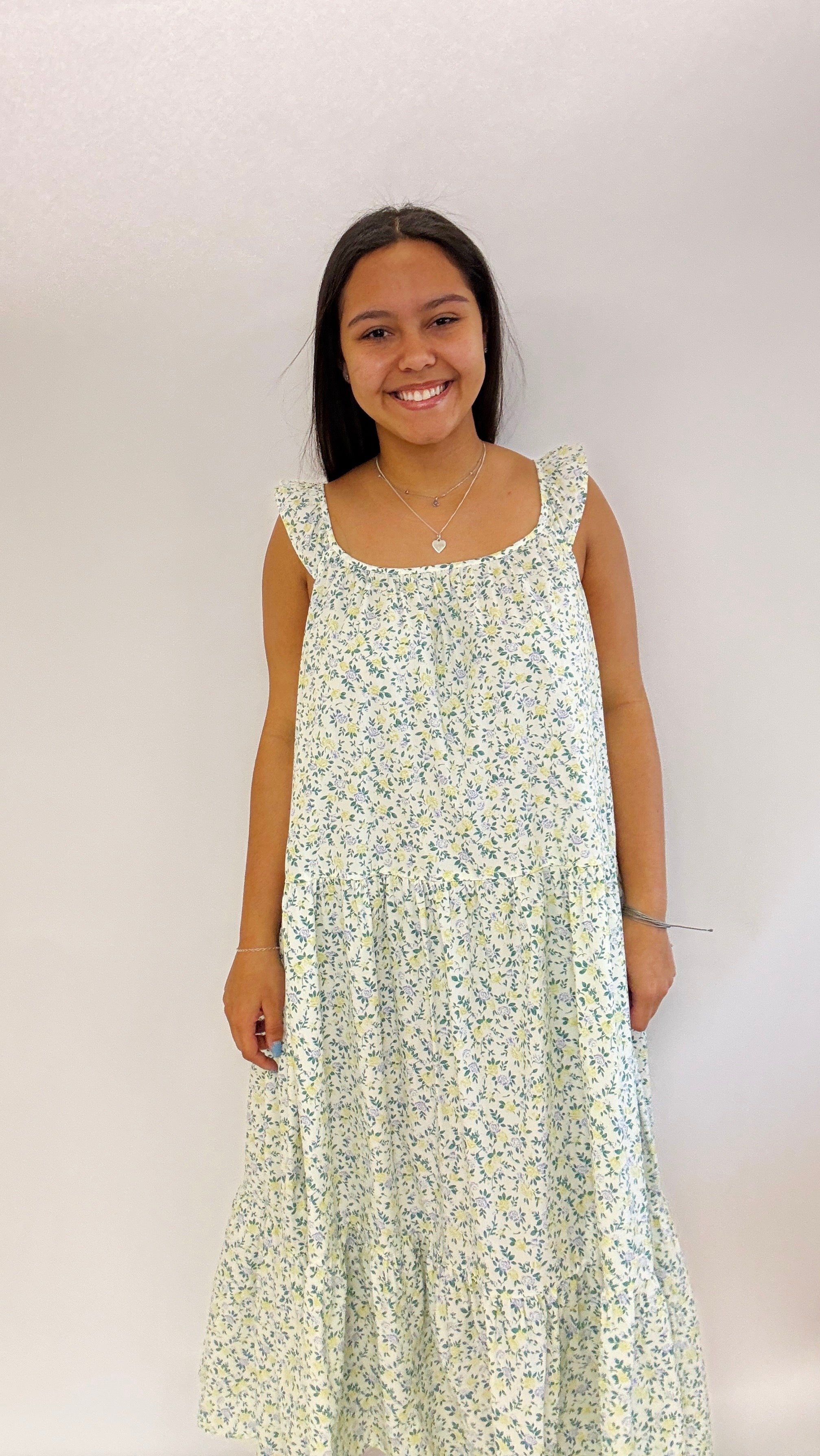 Daisy Maxi Dress Medium Daisy Maxi Dress Medium